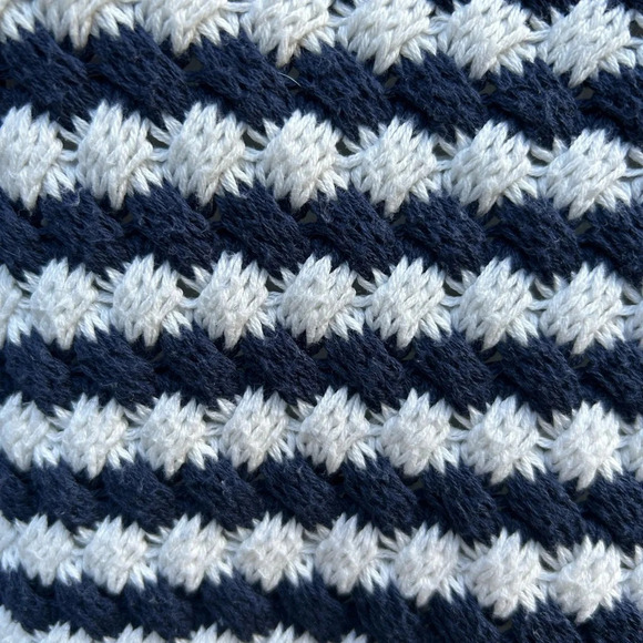 Gap Crochet Sweater Vest Tank Top, Medium - Picture 12 of 12